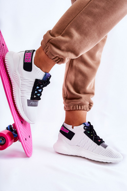 Weiße Klayra-Schuhe des Sneaker-Modells