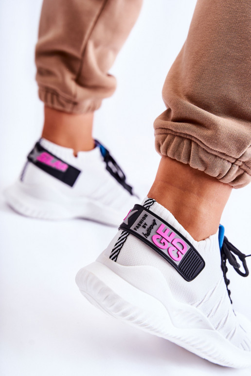 Weiße Klayra-Schuhe des Sneaker-Modells