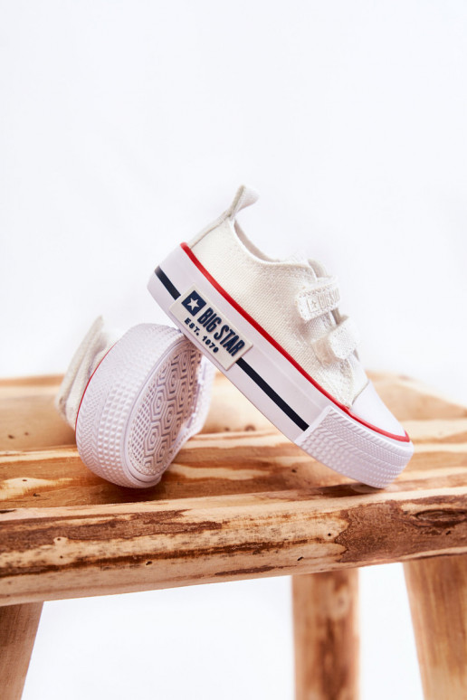 Kinder-Freizeitschuhe mit Klebeverschlüssen BIG STAR KK374079 weiße Farbe Kinder-Freizeitschuhe mit Klebeverschlüssen BIG STAR KK374079 weiße Farbe