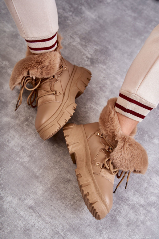 Erwärmte Stiefel Schuhe beige Farbe Charles Erwärmte Stiefel Schuhe beige Farbe Charles