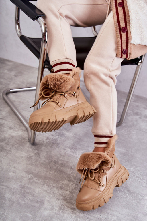 Erwärmte Stiefel Schuhe beige Farbe Charles Erwärmte Stiefel Schuhe beige Farbe Charles