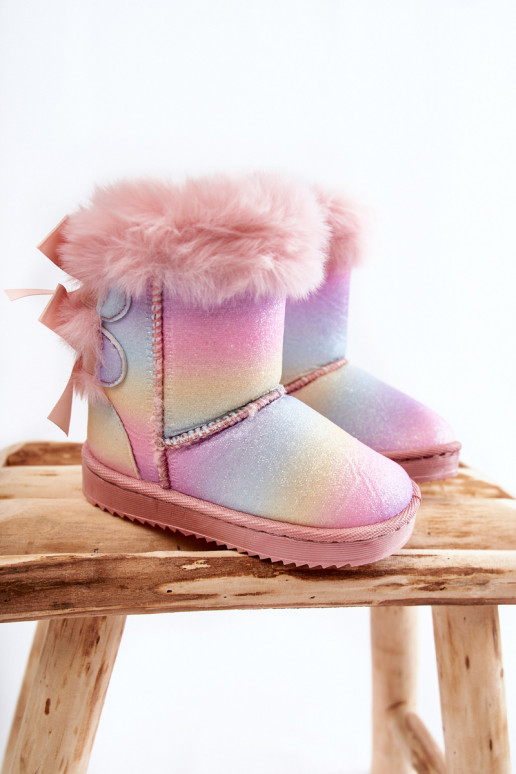 Warme Kinderschuhe mit Bändern, Schneestiefel, verschiedene Farben. Funky Warme Kinderschuhe mit Bändern, Schneestiefel, verschiedene Farben. Funky