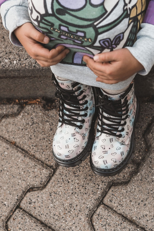 Kinderstiefel mit Glitzer und Mustern Reggie in verschiedenen Farben Kinderstiefel mit Glitzer und Mustern Reggie in verschiedenen Farben