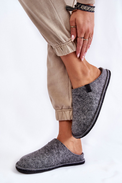 Klassisches Modell Hausschuhe Big Star KK276014 graue Farbe