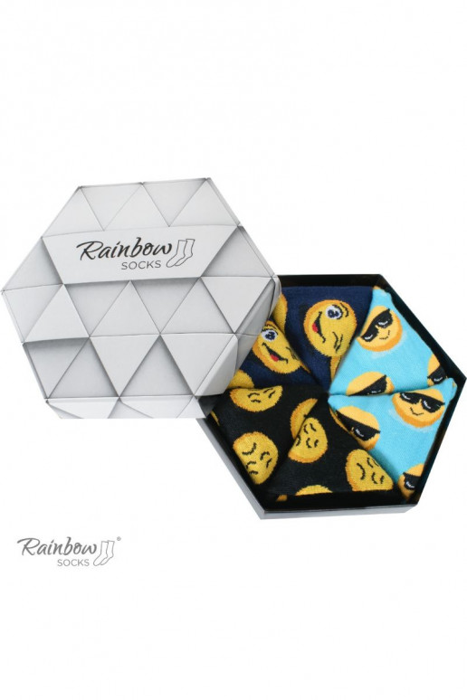 3 Paar farbige Socken in einer Box 3 Paar farbige Socken in einer Box