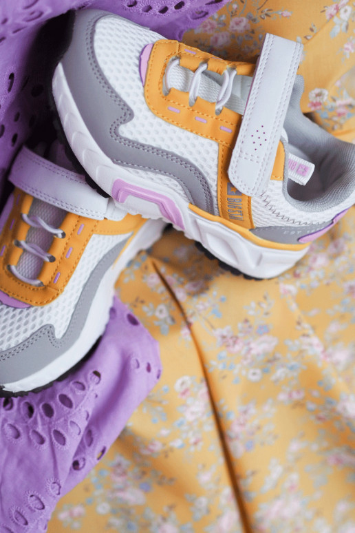 Kinder-Sneaker mit Klebeverschlüssen Big Star JJ374257 Weiß-Gelb Kinder-Sneaker mit Klebeverschlüssen Big Star JJ374257 Weiß-Gelb