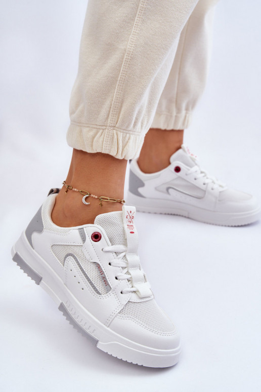 Sneakers Modell Schuhe Cross Jeans LL2R4011C weiße Farbe Sneakers Modell Schuhe Cross Jeans LL2R4011C weiße Farbe