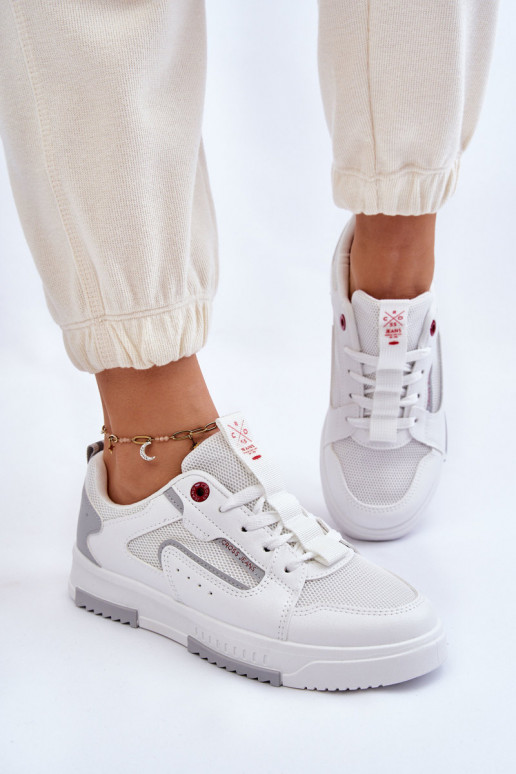 Sneakers Modell Schuhe Cross Jeans LL2R4011C weiße Farbe Sneakers Modell Schuhe Cross Jeans LL2R4011C weiße Farbe