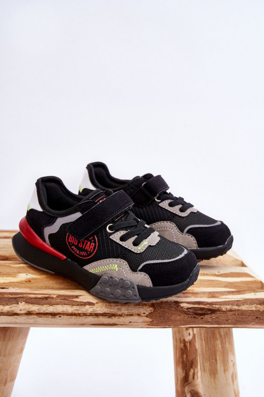 Kinder-Sneaker-Modell Schuhe Memory Foam System Big Star LL374224 schwarze Farbe