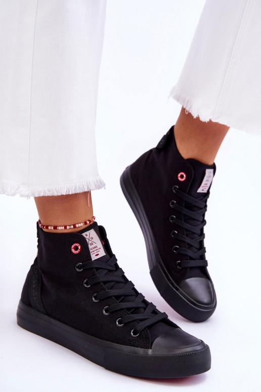 Cross Jeans LL2R4088C schwarze Freizeitschuhe des klassischen Modells Cross Jeans LL2R4088C schwarze Freizeitschuhe des klassischen Modells