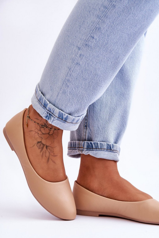 Klassisches Modell Ballerina beige Stacee Klassisches Modell Ballerina beige Stacee