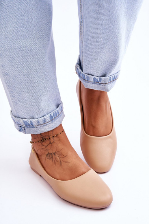 Klassisches Modell Ballerina beige Stacee Klassisches Modell Ballerina beige Stacee
