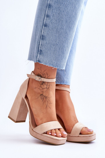 Beige Merila High Heels aus Wildleder mit quadratischer Zehenpartie 2