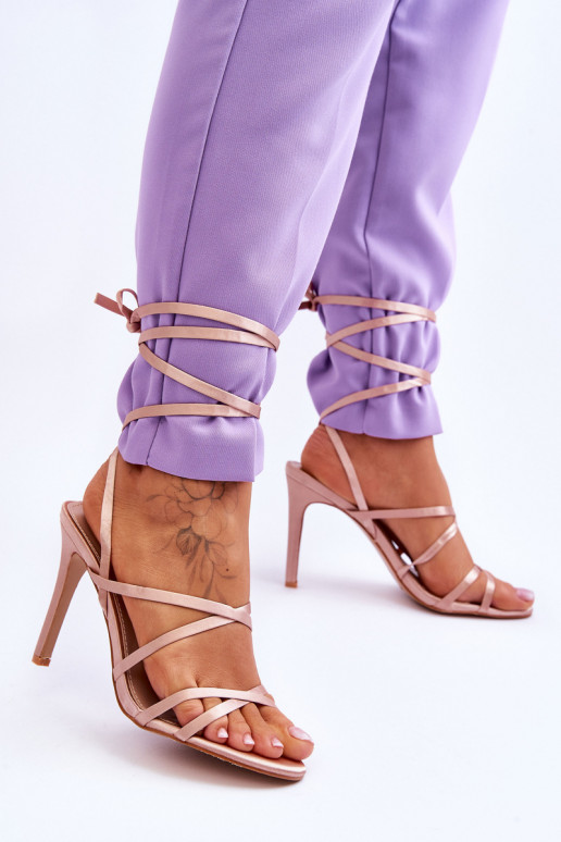 Damen-Sandalen mit hohen Absätzen in Beige von Meya