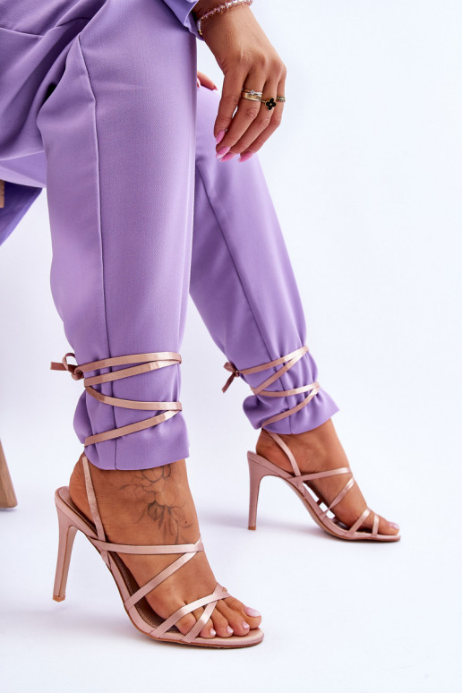 Damen-Sandalen mit hohen Absätzen in Beige von Meya