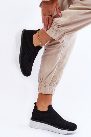 Sportschuhe des widerstandsfähigen Modells in der schwarzen Farbe Ferive 2