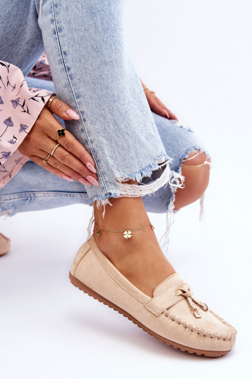 Klassische Wildledermokassins in Beige von Good Time Klassische Wildledermokassins in Beige von Good Time