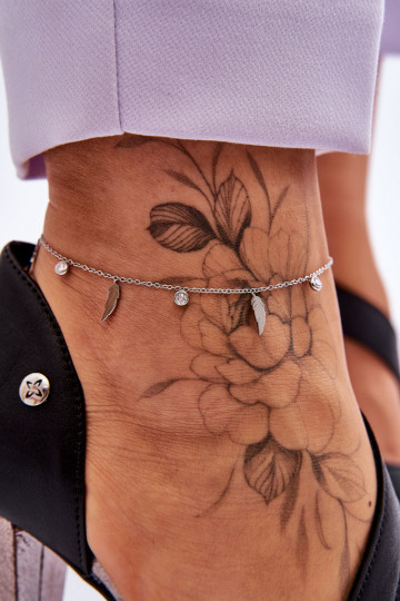 Beinarmband mit Federn und Zirkonen in silberner Farbe