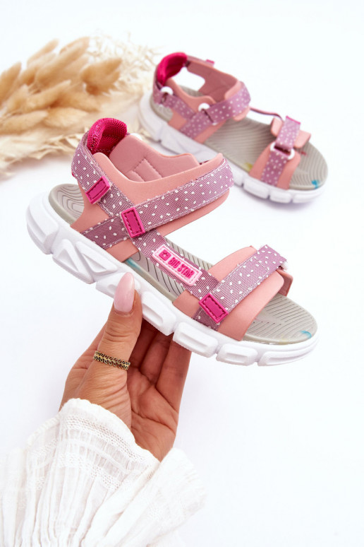 Kindersandalen mit Klebeverschlüssen Big Star LL374202 rosa Farbe
