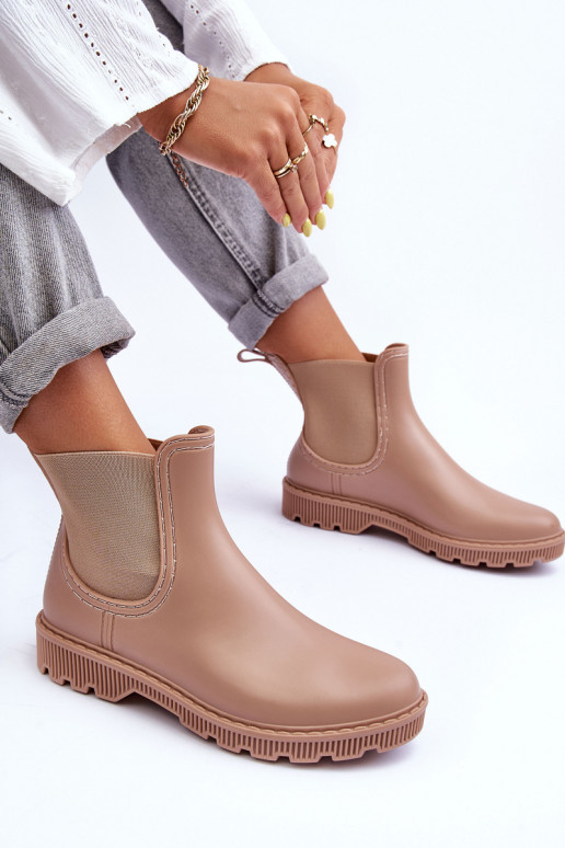 Helinca, matte Gummistiefel des widerstandsfähigen Modells, beige Farbe Helinca, matte Gummistiefel des widerstandsfähigen Modells, beige Farbe