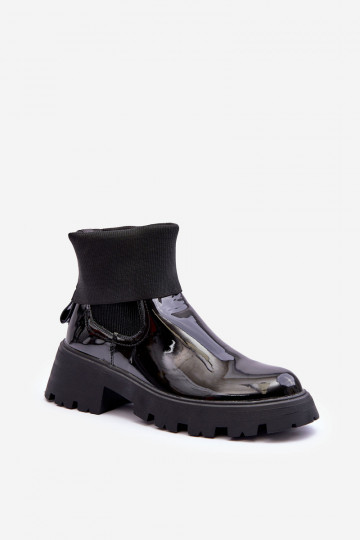 Stilvolle Stiefel mit Lackeffekt in der schwarzen Farbe Pavo 2