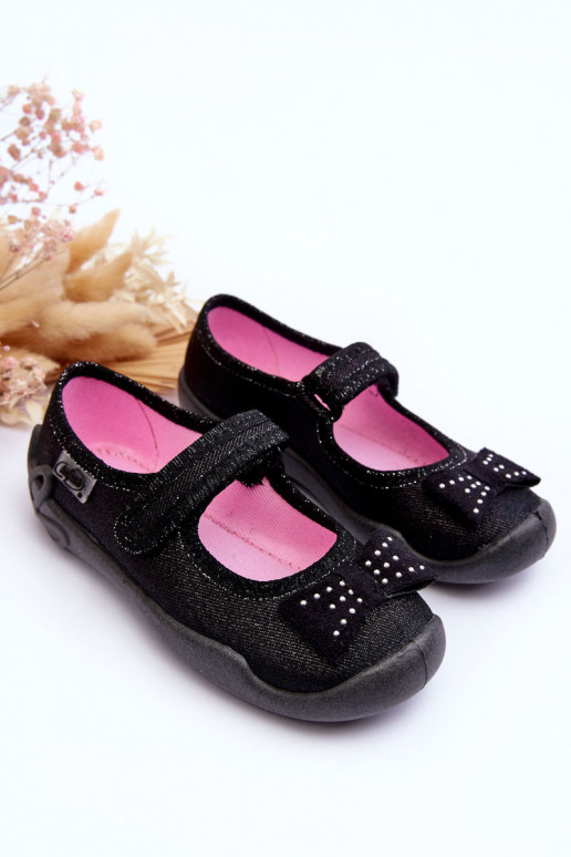 Kinderhausschuhe/Ballerinas mit Bändern Befado 114X240 schwarz Kinderhausschuhe/Ballerinas mit Bändern Befado 114X240 schwarz