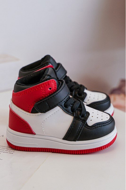 Kindersportschuhe Weiß-Rote Farbe Teredite