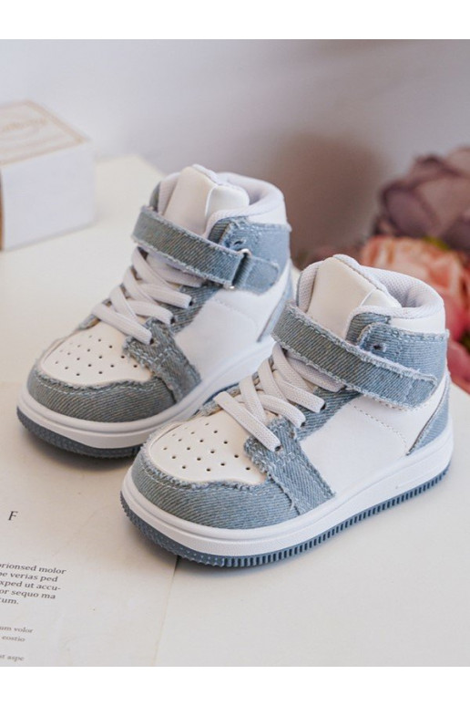 Kinder-Sportschuhe Denim-Material Weiß-blaue Farbe Milara Kinder-Sportschuhe Denim-Material Weiß-blaue Farbe Milara