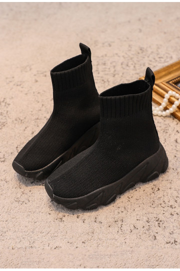 mit sockenartigen Schuhen Kinder-Sneaker in schwarzer Farbe Zaelin