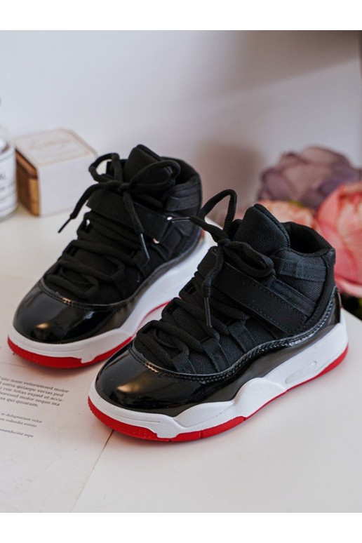 Kinder-Sneaker mit Schnürsenkeln Schwarz und Rot Darina Kinder-Sneaker mit Schnürsenkeln Schwarz und Rot Darina