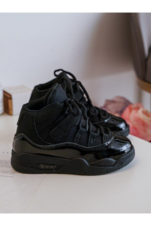 Kinder-Sneaker mit Schnürsenkeln in der Farbe Schwarz Darina Kinder-Sneaker mit Schnürsenkeln in der Farbe Schwarz Darina