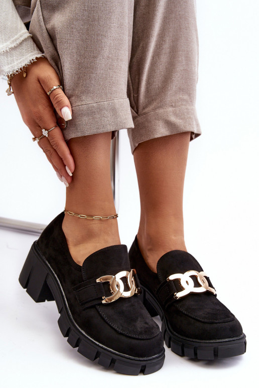 Wildlederschuhe mit Ornamenten aus schwarzem Rullenes