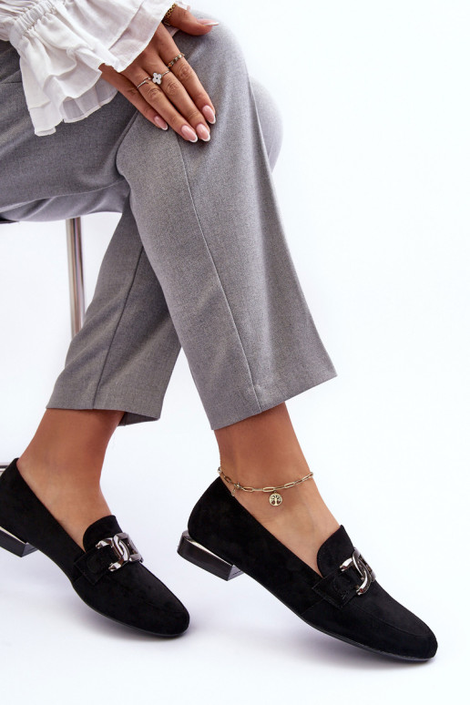 Damenmokassins mit Ornamenten in schwarzer Farbe Camilena - Zamsz Damenmokassins mit Ornamenten in schwarzer Farbe Camilena - Zamsz