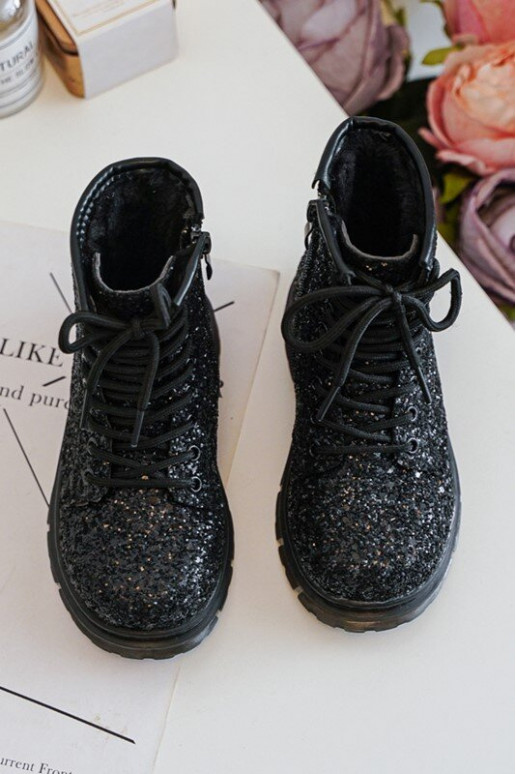 Kinderstiefel mit Glanz, wärmend mit Reißverschlüssen, schwarze Farbe Saussa