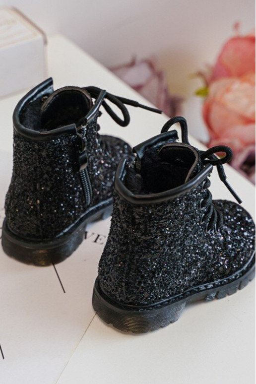 Kinderstiefel mit Glanz, wärmend mit Reißverschlüssen, schwarze Farbe Saussa