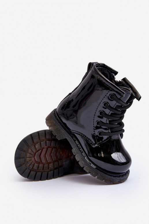 Kinderstiefel mit Lackeffekt und Reißverschlüssen in Schwarz von Tibbie