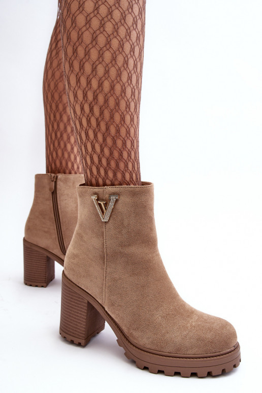 Wildleder-Stiefeletten mit Ornamenten beige Strong Wildleder-Stiefeletten mit Ornamenten beige Strong