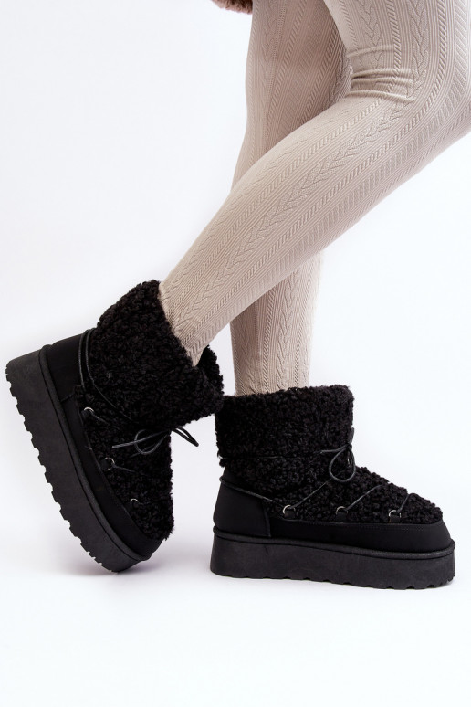 Schnür-Winterstiefel mit massiver Sohle in der schwarzen Farbe Loso
