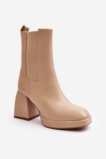 Damenstiefel mit Plateau in der Farbe Beige von Stelares