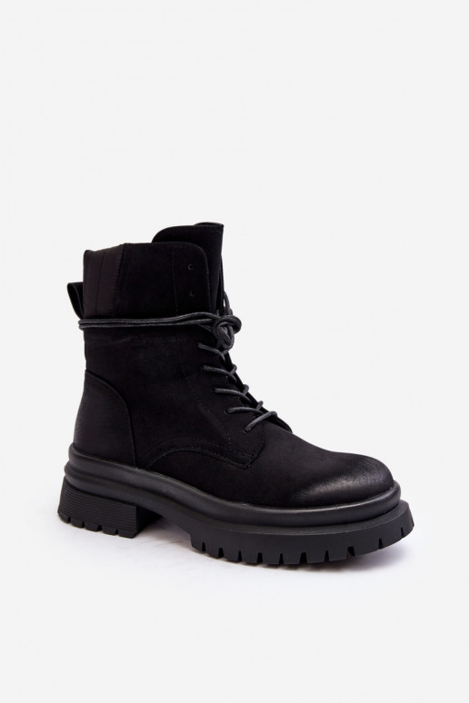 Damenstiefel mit massiver Sohle in der Farbe Schwarz Narelona Damenstiefel mit massiver Sohle in der Farbe Schwarz Narelona