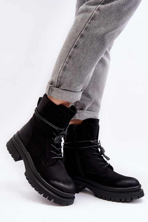 Damenstiefel mit massiver Sohle in der Farbe Schwarz Narelona Damenstiefel mit massiver Sohle in der Farbe Schwarz Narelona