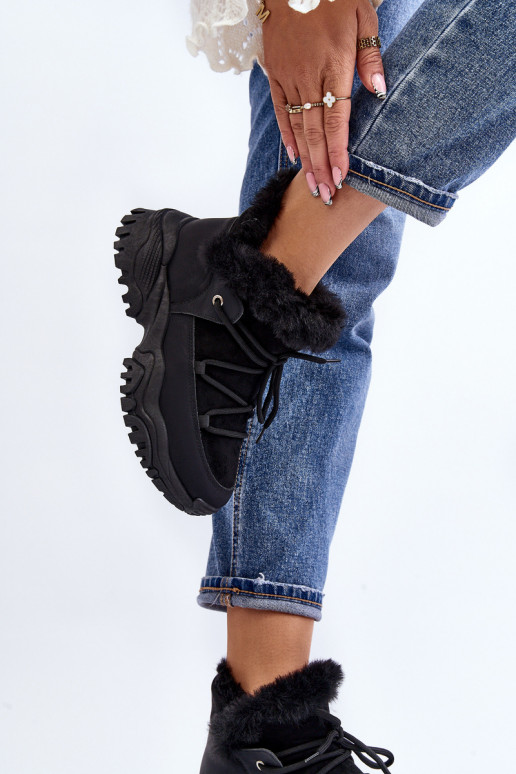 Damenstiefel mit Fell in Schwarz von Cresandi