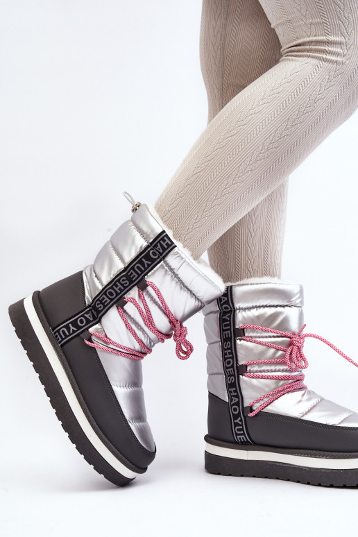 Schneestiefel mit stylischen Details in Silber Lilara