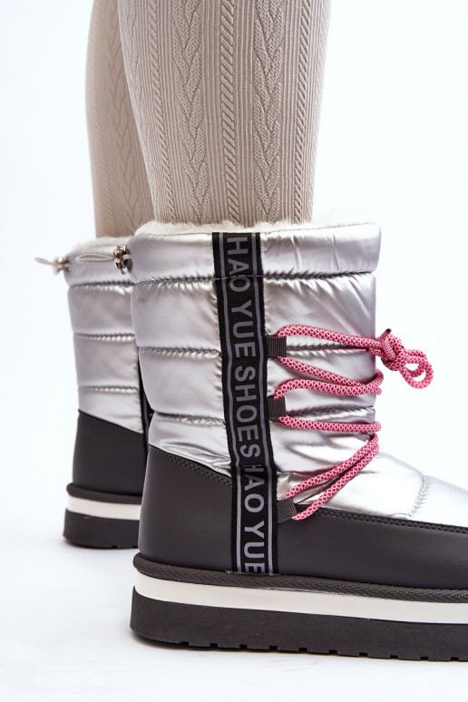 Schneestiefel mit stylischen Details in Silber Lilara