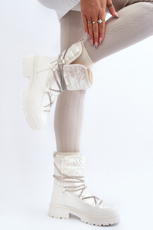 Warme Schneestiefel in der Farbe Weiß von Rilana