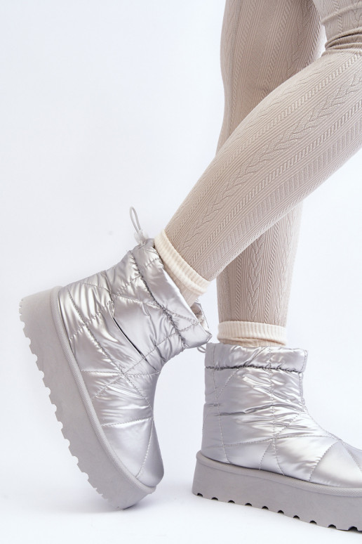 Schneestiefel mit Plateau in silberner Farbe Fionia