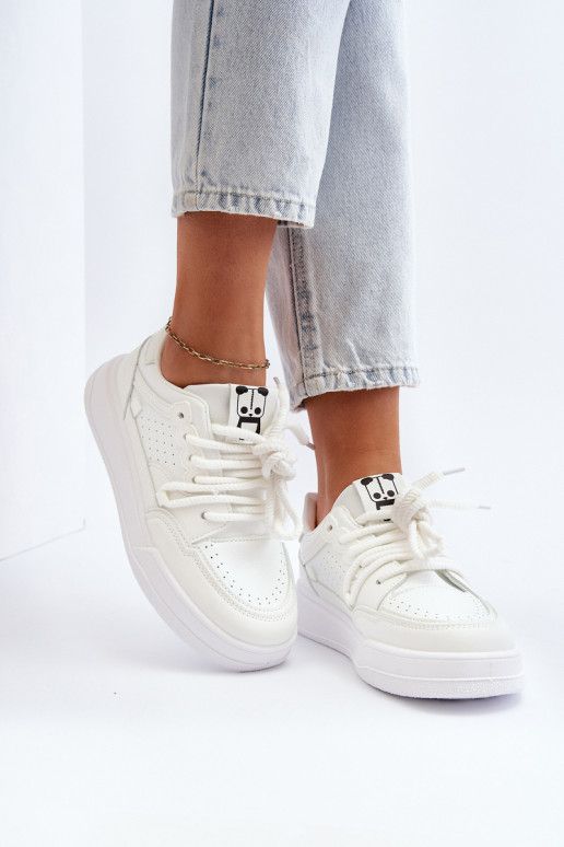 Sneakers Modell Schuhe Eko weiße Farbe Avanalis Sneakers Modell Schuhe Eko weiße Farbe Avanalis