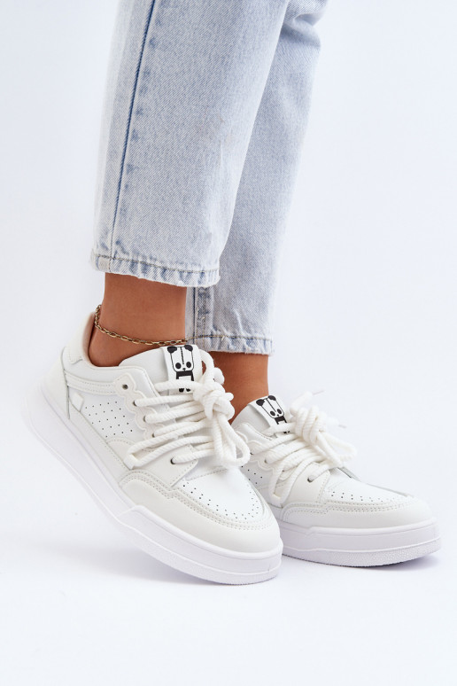 Sneakers Modell Schuhe Eko weiße Farbe Avanalis Sneakers Modell Schuhe Eko weiße Farbe Avanalis