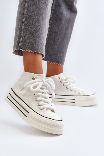 Freizeitschuhe mit Plateau in der Farbe Weiß von Aineri