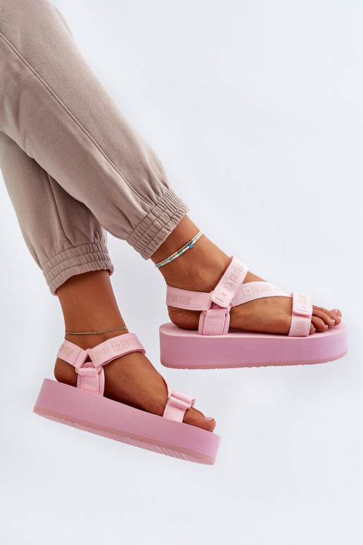 Damensandalen mit Plateau Big Star NN274A529 rosa Farbe Damensandalen mit Plateau Big Star NN274A529 rosa Farbe